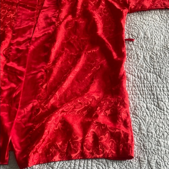 Victoria's Secret Red Satin Robe - VINTAGE - Picture 6 of 9